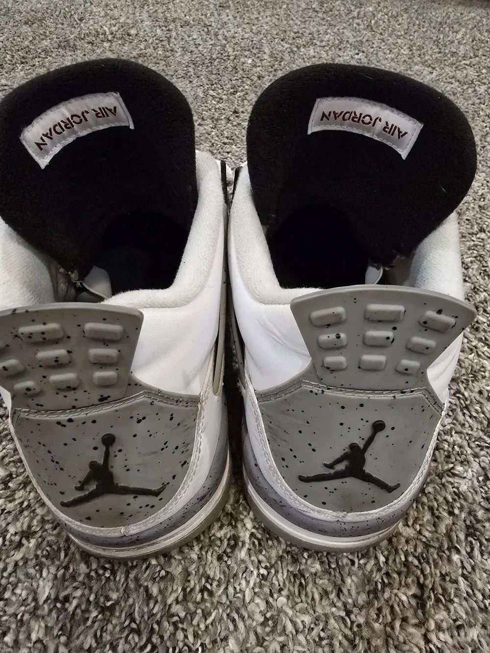 Nike Air Jordan 4 Retro Men’s White/Red Basketball Sneakers